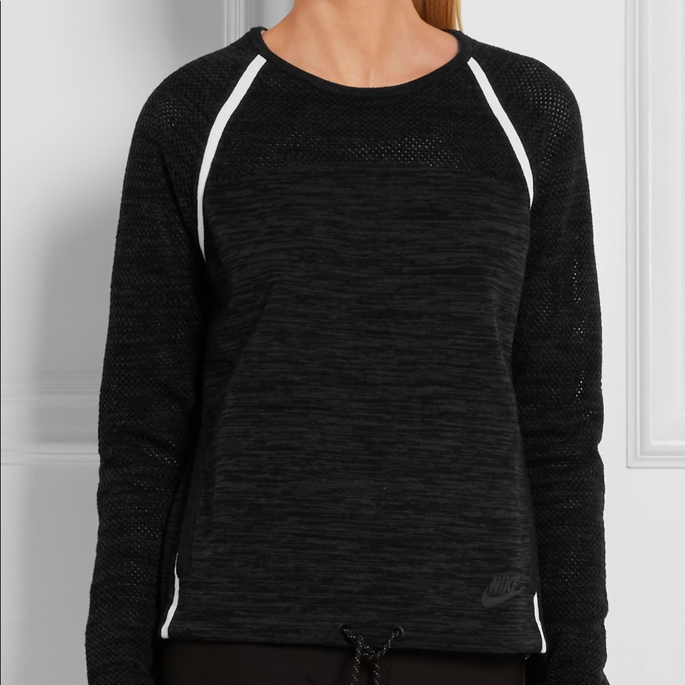 Nike Sweater